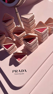 Prada  Touch Cream-To-Powder Soft Blur Longwear Blush