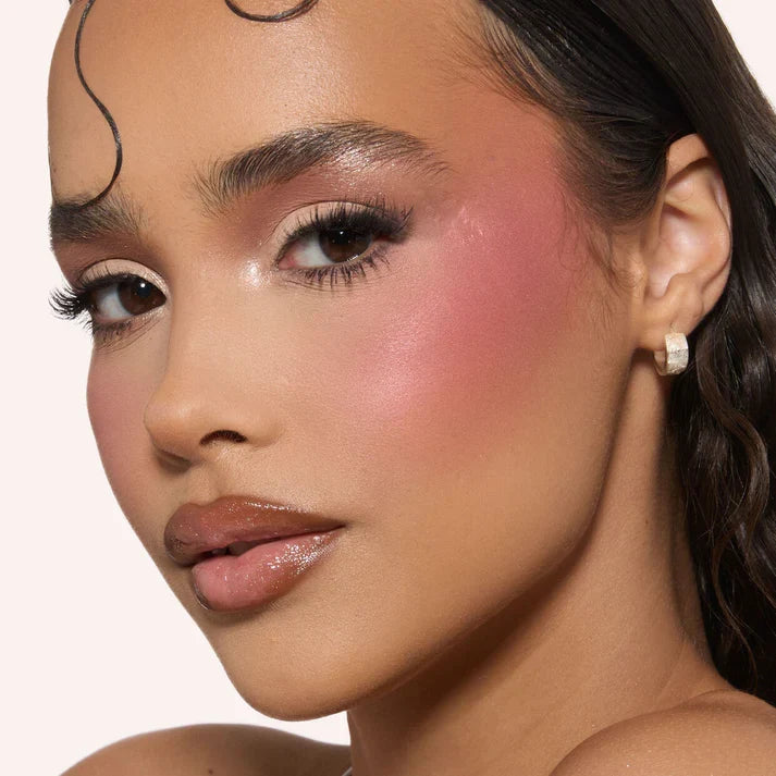 Huda Beauty Blush Filter Blurring Blush highliters Palette