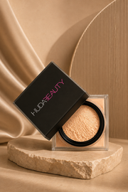 Huda beauty loose powder