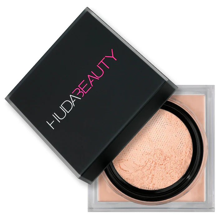 Huda beauty loose powder