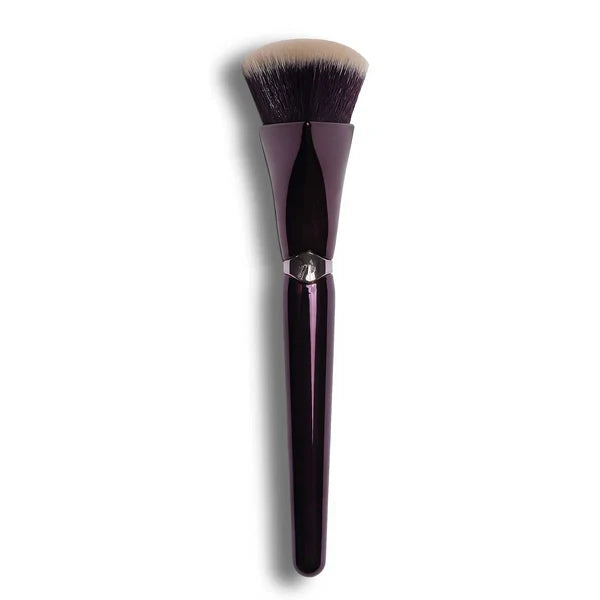 Anisa beauty pinnacle foundation brush