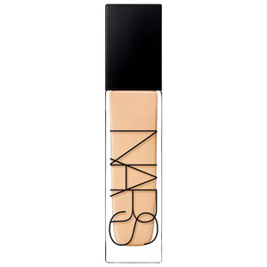 Nars radiant foundation